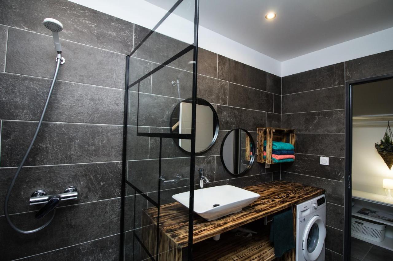 ** Au Canal Du Midi - Jaccuzzi & Luxueux Appartements ** Каркассон Экстерьер фото